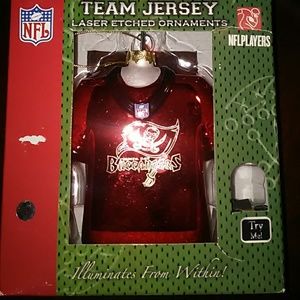 NFL NIB Tampa Bay Team Jersey Etched Ornament
